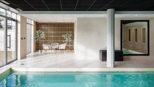 Alexandre LAOUBI - LIGHT EX MACHINA