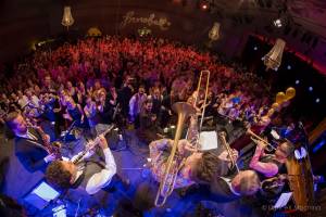 Alexandre LAOUBI - LIGHT EX MACHINA